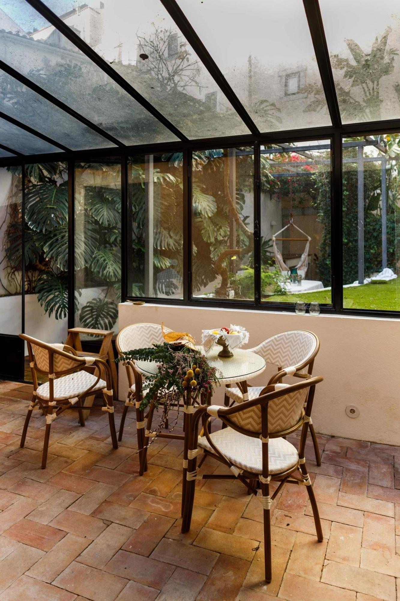 Apartment Pool & Garden In The Heart Of *